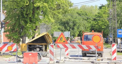 POČELA JE KOMPLETNA REKONSTRUKCIJA ULICE CARA DUŠANA U ZRENjANINU POČELA JE KOMPLETNA REKONSTRUKCIJA ULICE CARA DUŠANA U ZRENjANINU