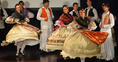 FOTO GALERIJA: Koncert KUD-a „Kolo“ u Zrenjaninu FOTO GALERIJA: Koncert KUD-a „Kolo“ u Zrenjaninu