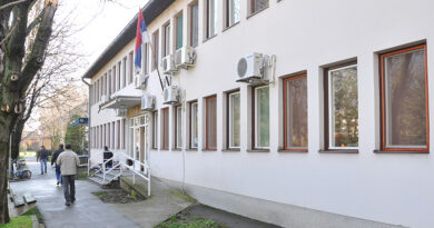 ZA USPEŠNIJU IZRADU PLANSKIH DOKUMENATA GRADOVA I OPŠTINA U VOJVODINI ZA USPEŠNIJU IZRADU PLANSKIH DOKUMENATA GRADOVA I OPŠTINA U VOJVODINI